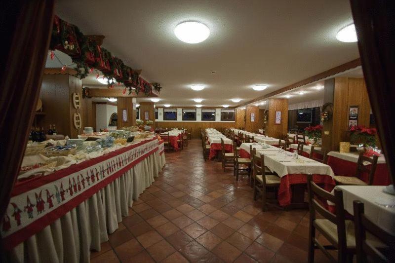 Hotel Ski Club I Cavalieri Rta Colle Colle Sestriere Exterior foto